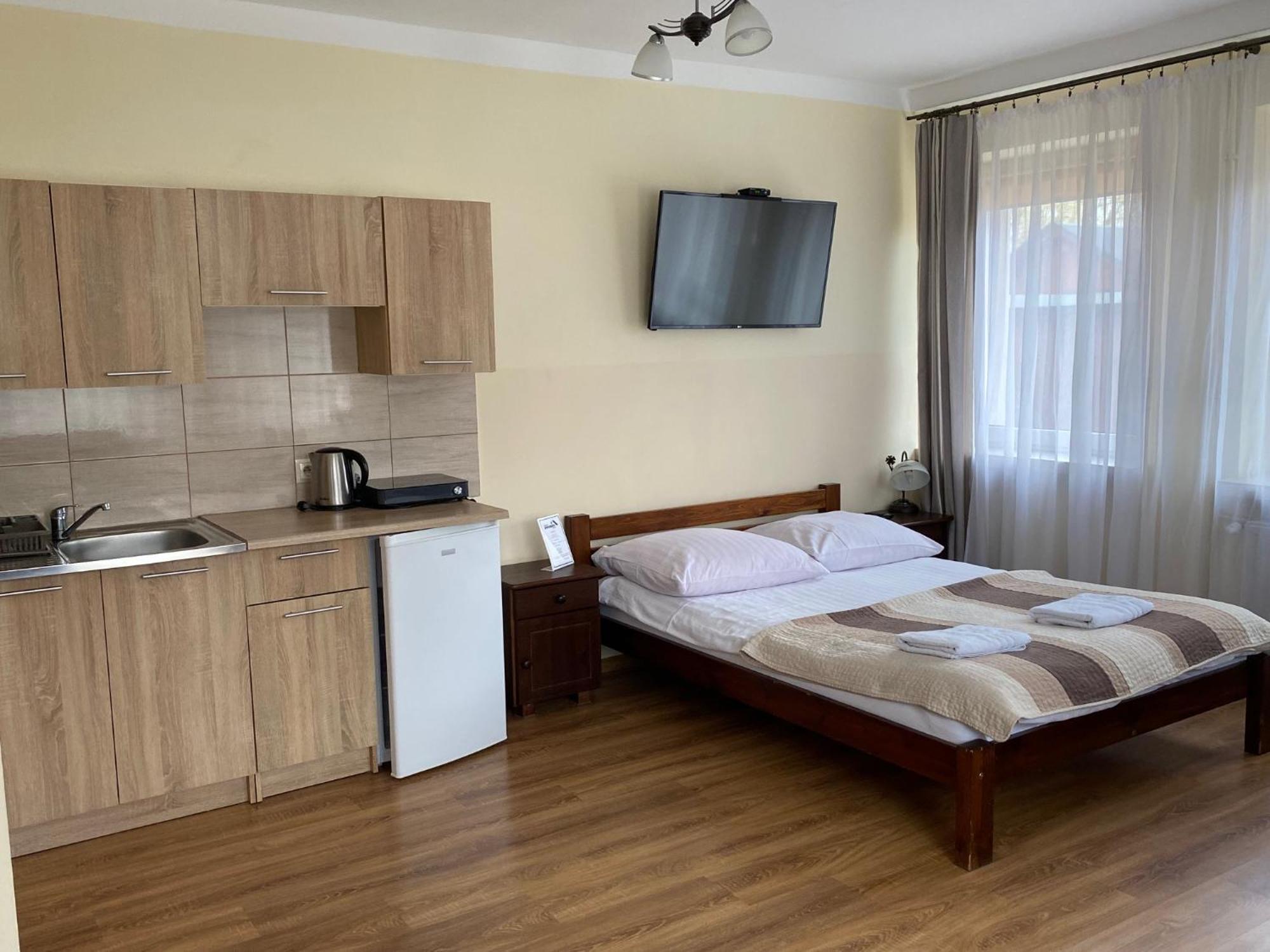Pokoje Sylwia Z Aneksami Kuchennymi W Kazdym Pokoju Ustron Exterior photo