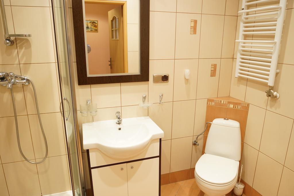 Pokoje Sylwia Z Aneksami Kuchennymi W Kazdym Pokoju Ustron Room photo