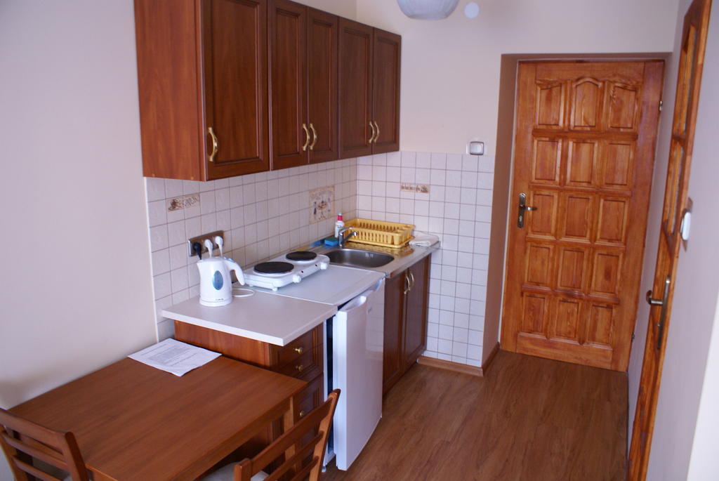 Pokoje Sylwia Z Aneksami Kuchennymi W Kazdym Pokoju Ustron Exterior photo